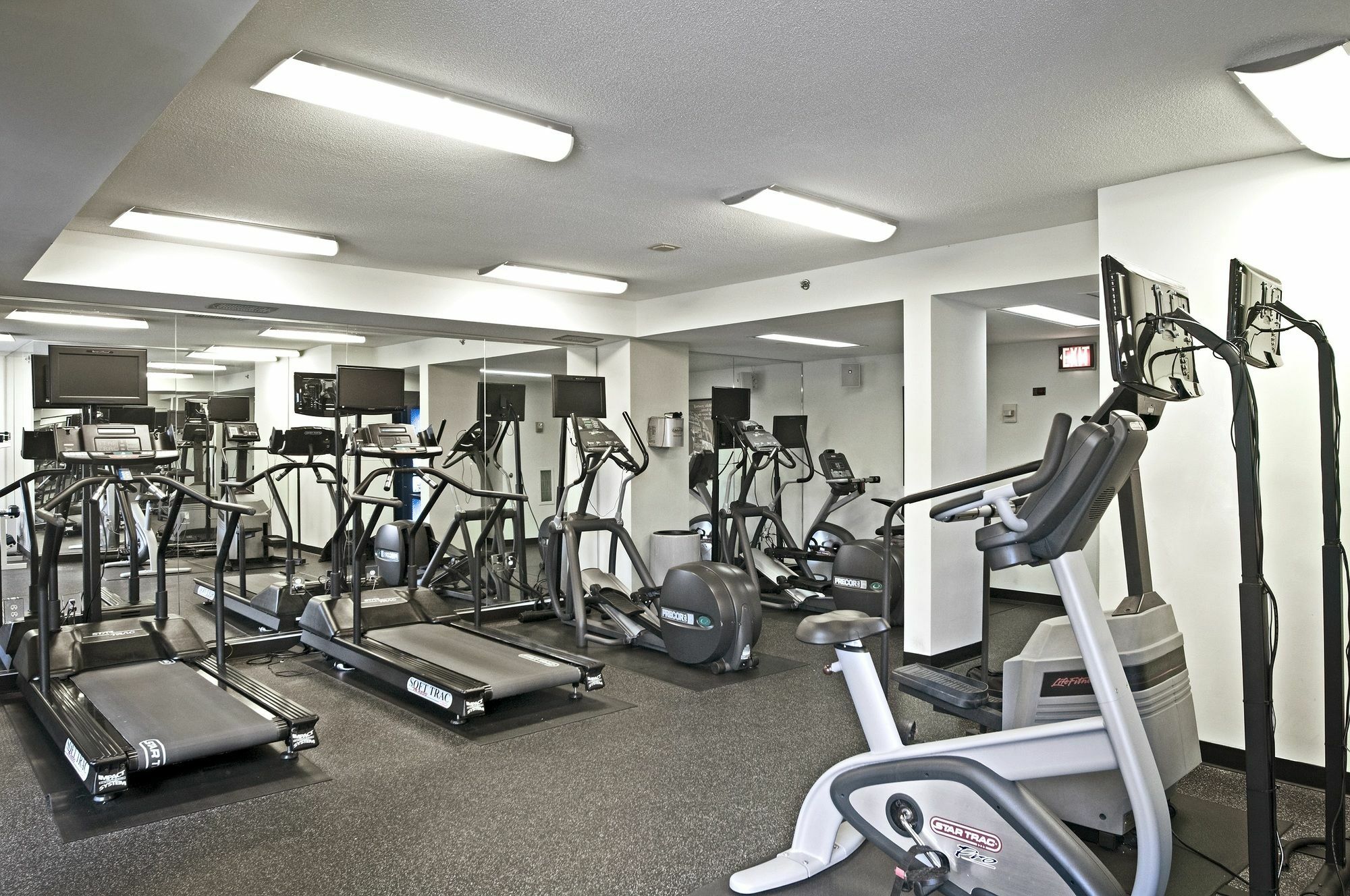 Oakwood Crystal City Arlington Dış mekan fotoğraf